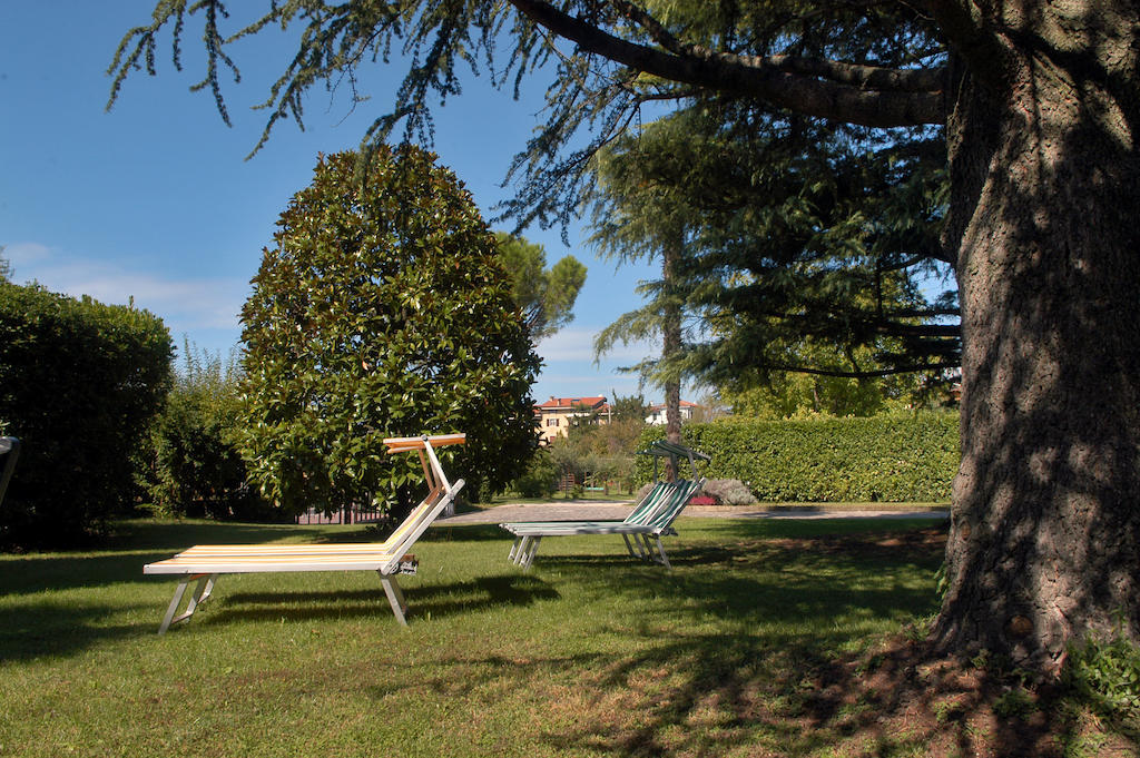 Relais Bb Pacengo Bed and Breakfast Λατζίζε Εξωτερικό φωτογραφία